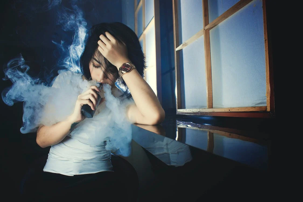 Electronic Cigarettes Price, Uses, Benefits, Side Effects & More